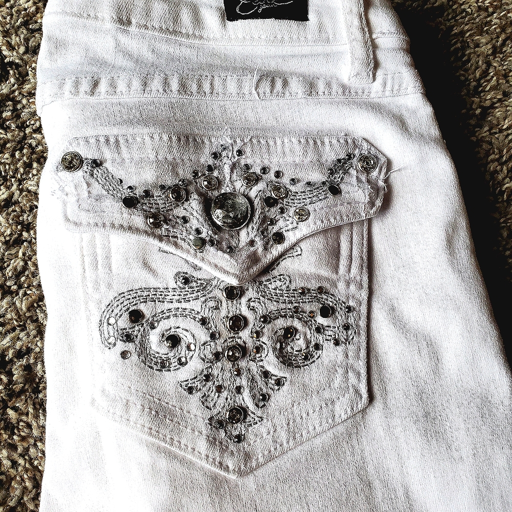 Jeans - Picture 2 of 5